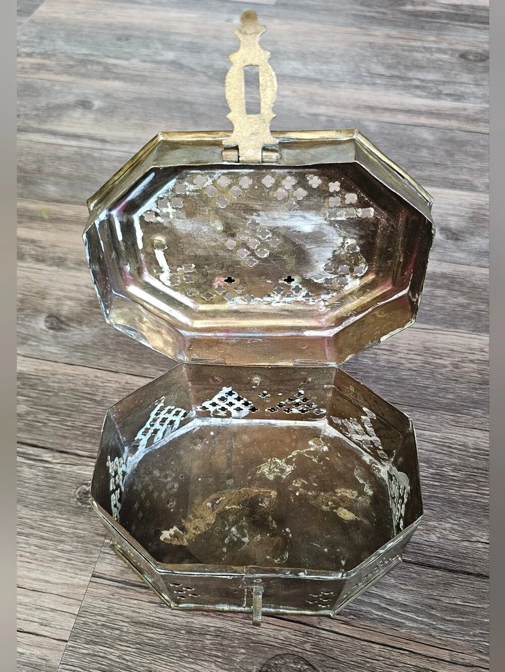 Antique-Style Octagonal Brass Trinket Box